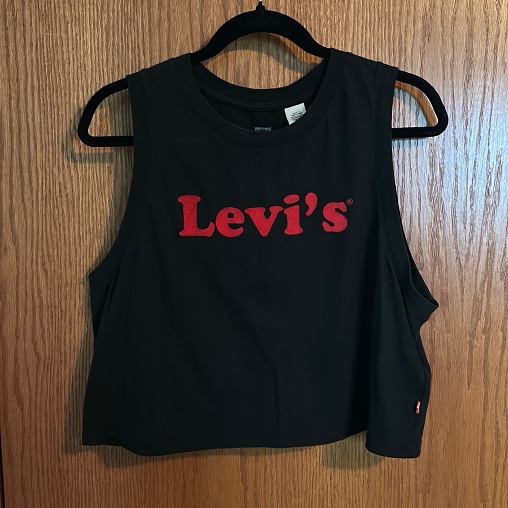 Levi’s Crop Top